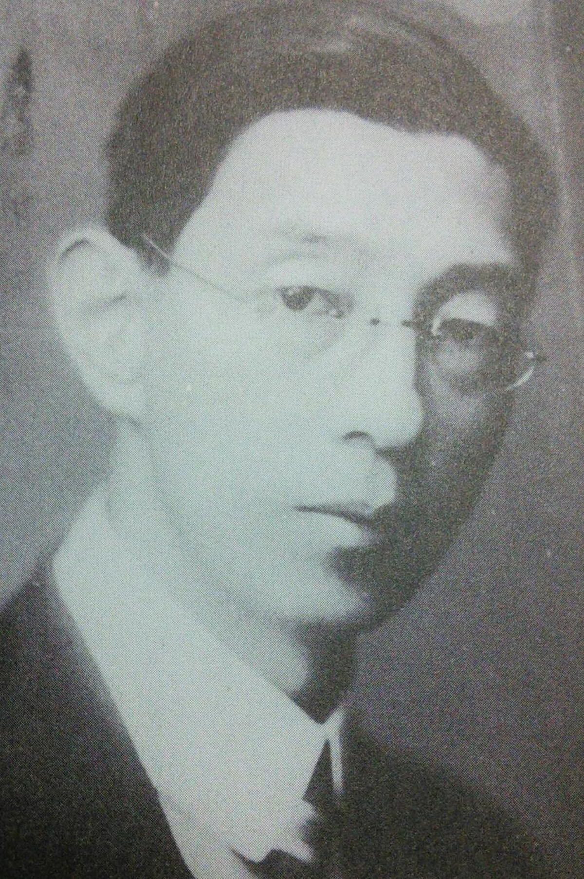 Kuki Shuzo, b. 1888 (Tokyo), d. 1941 (Kyoto).
